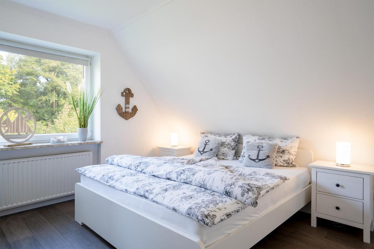 Miba Mare Ferienwohnung "Sol" Scharbeutz Kültér fotó